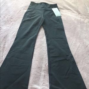 Groove lululemon pant
